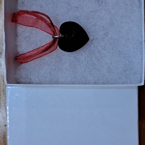 Midnight Fire Crystal Heart Necklace - Picture 4 of 6